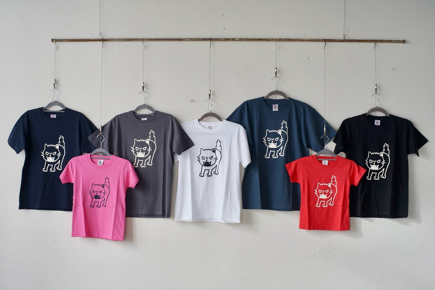 ねこ様オリジナルTシャツ【子供用】